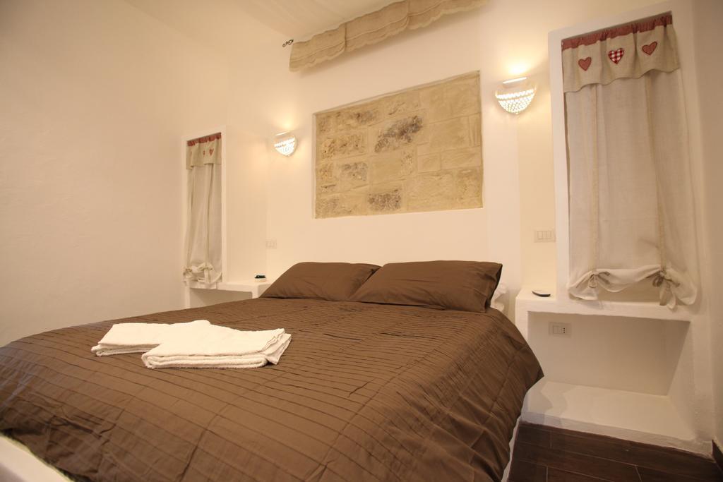Rifugio Degli Svevi Bed and Breakfast Μπάρι Δωμάτιο φωτογραφία